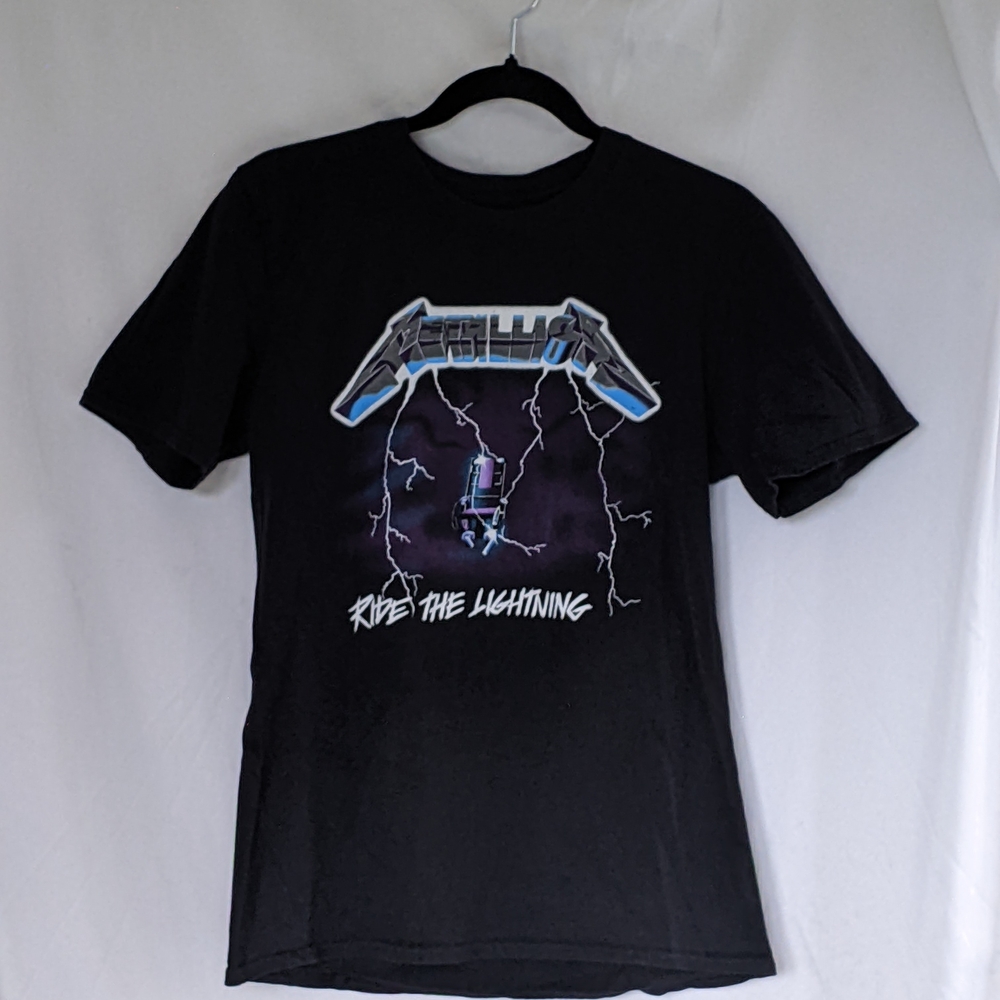 Metallica "Ride the Lightning" Black Graphic Tee